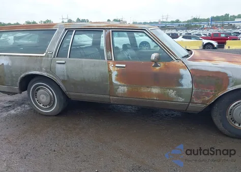 1984 Chevrolet Caprice Classic z USA, uszkodzony, nr VIN 2G1AN35H3E9181574